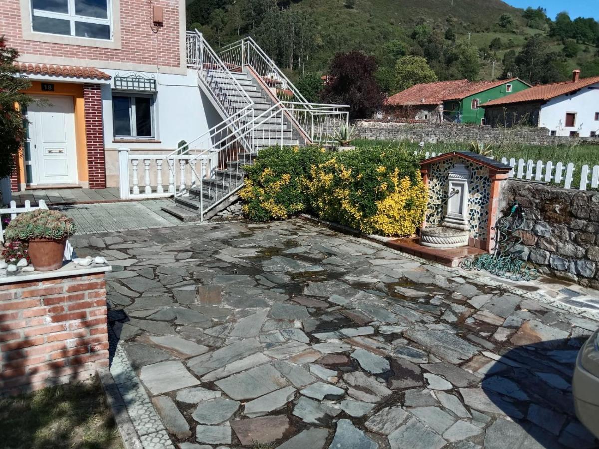 Vivienda Turistica Volvere Santiurde de Toranzo ภายนอก รูปภาพ
